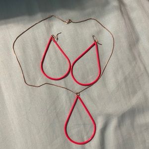 80’s Vintage Teardrop Necklace Set